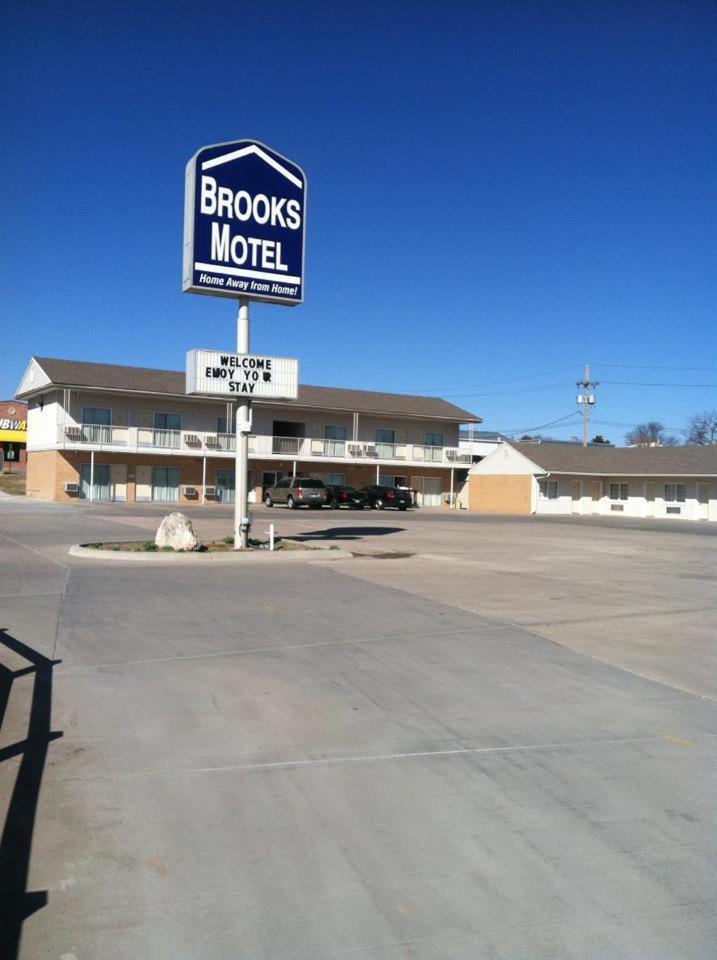 Brooks Motel Norton Buitenkant foto